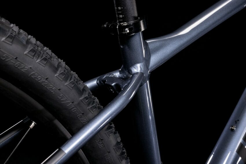 Cube Attention indigoblack´n´black (Bike Modell 2022) bei tyl4sports.at