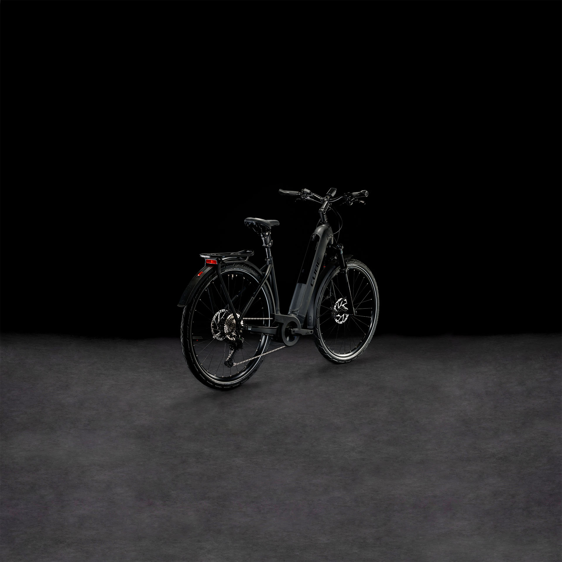 Cube Kathmandu Hybrid SLT 750 black´n´metal (Bike Modell 2023) bei tyl4sports.at