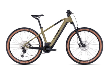 Cube Reaction Hybrid Race 625 olive´n´green (Bike Modell 2023) bei tyl4sports.at