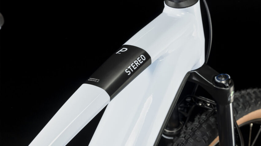 Cube Stereo Hybrid 120 Pro 750 flashwhite´n´black (Bike Modell 2023) bei tyl4sports.at